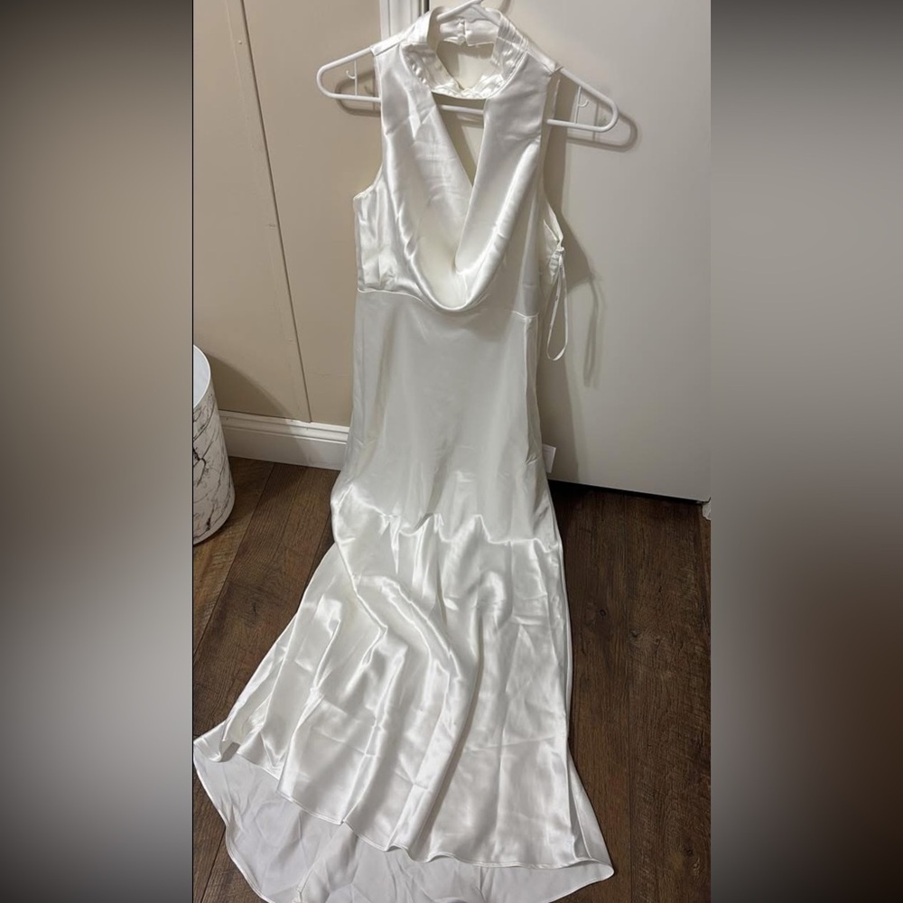 Lulu’s Elegant White Satin Dress